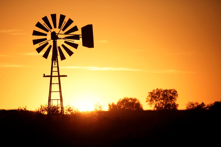 Windmill in Grand Prairie Texas